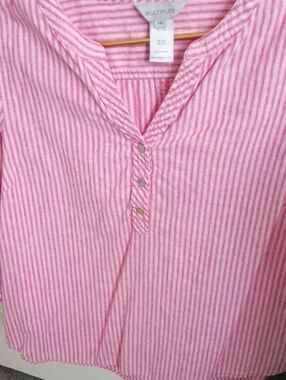 Multiples Pink and White Striped Women's Button-Front Top